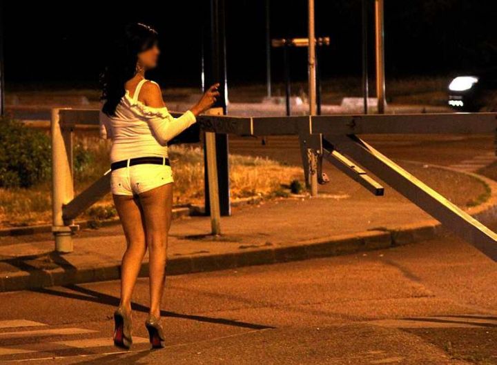  Le Puy-en-Velay, Auvergne-Rhone-Alpes prostitutes