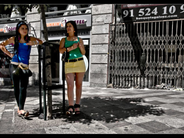  Girls in Ribarroja del Turia, Valencia